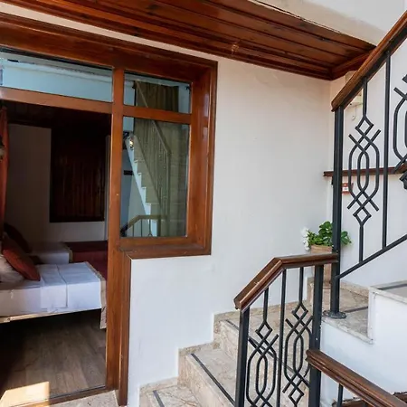 Antalya Inn Hotel Otel 3*