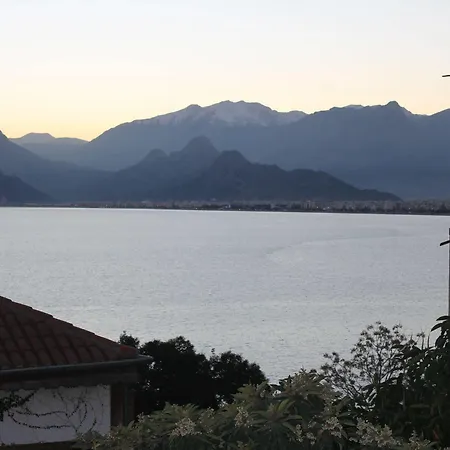 Antalya Inn Hotel アンタルヤ