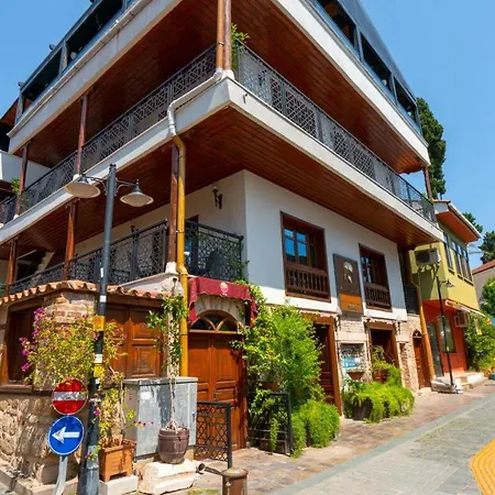 安塔利亚酒店 3*