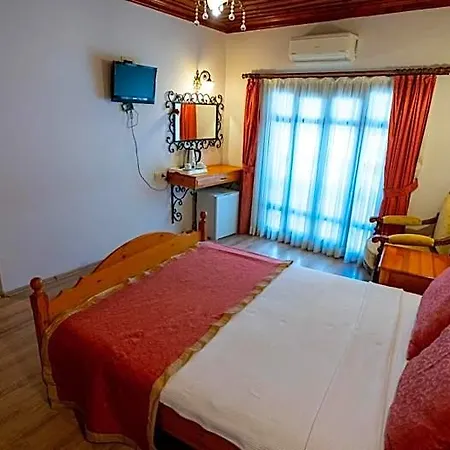 Hotell Antalya Inn Hotel 3*